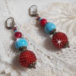 BO Bel'Art avec des perles en verre et rocailles brodées sur les perles en bois